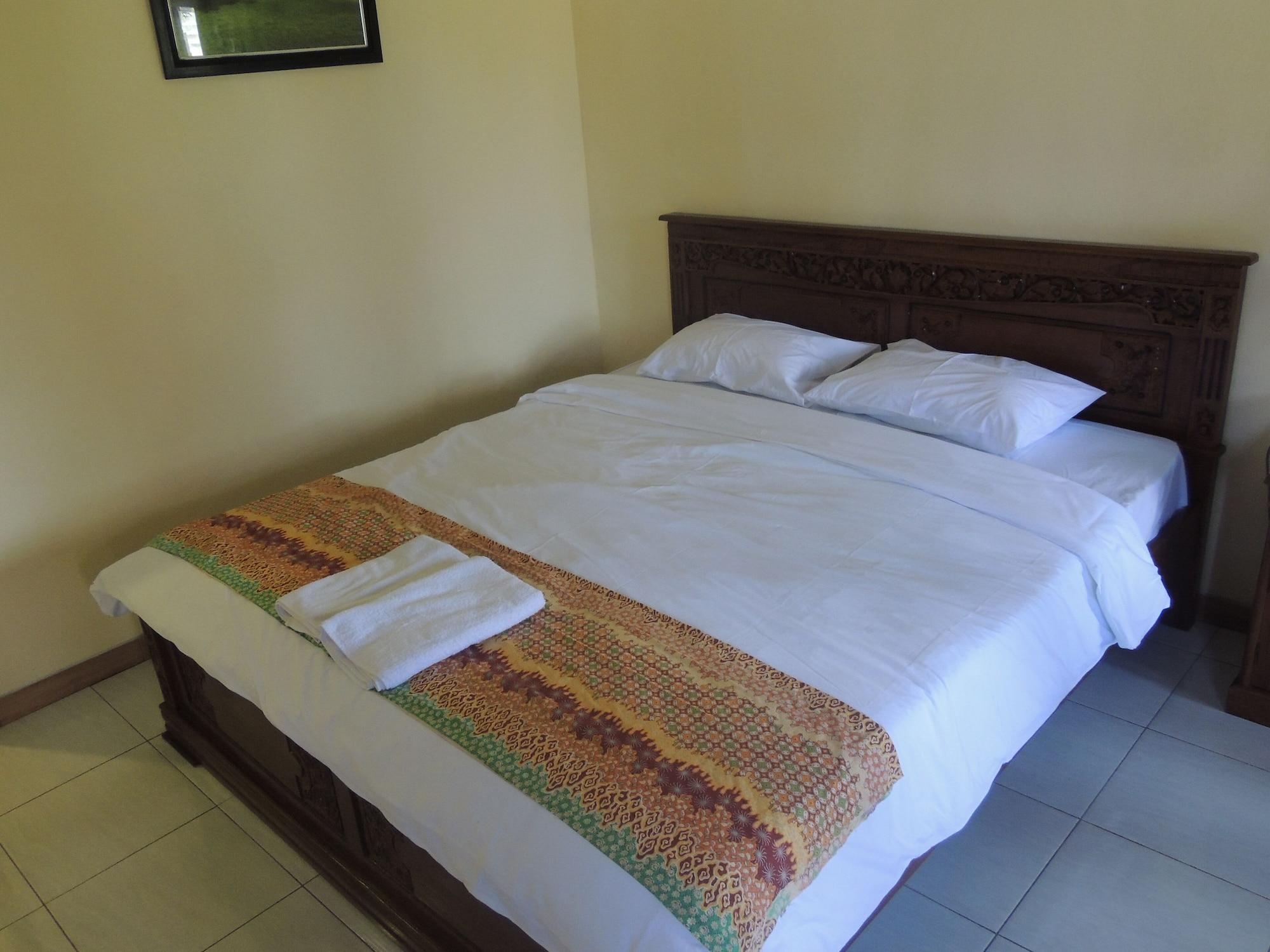 Balkondes Karanganyar Pottery Academy Hotel Magelang Eksteriør billede