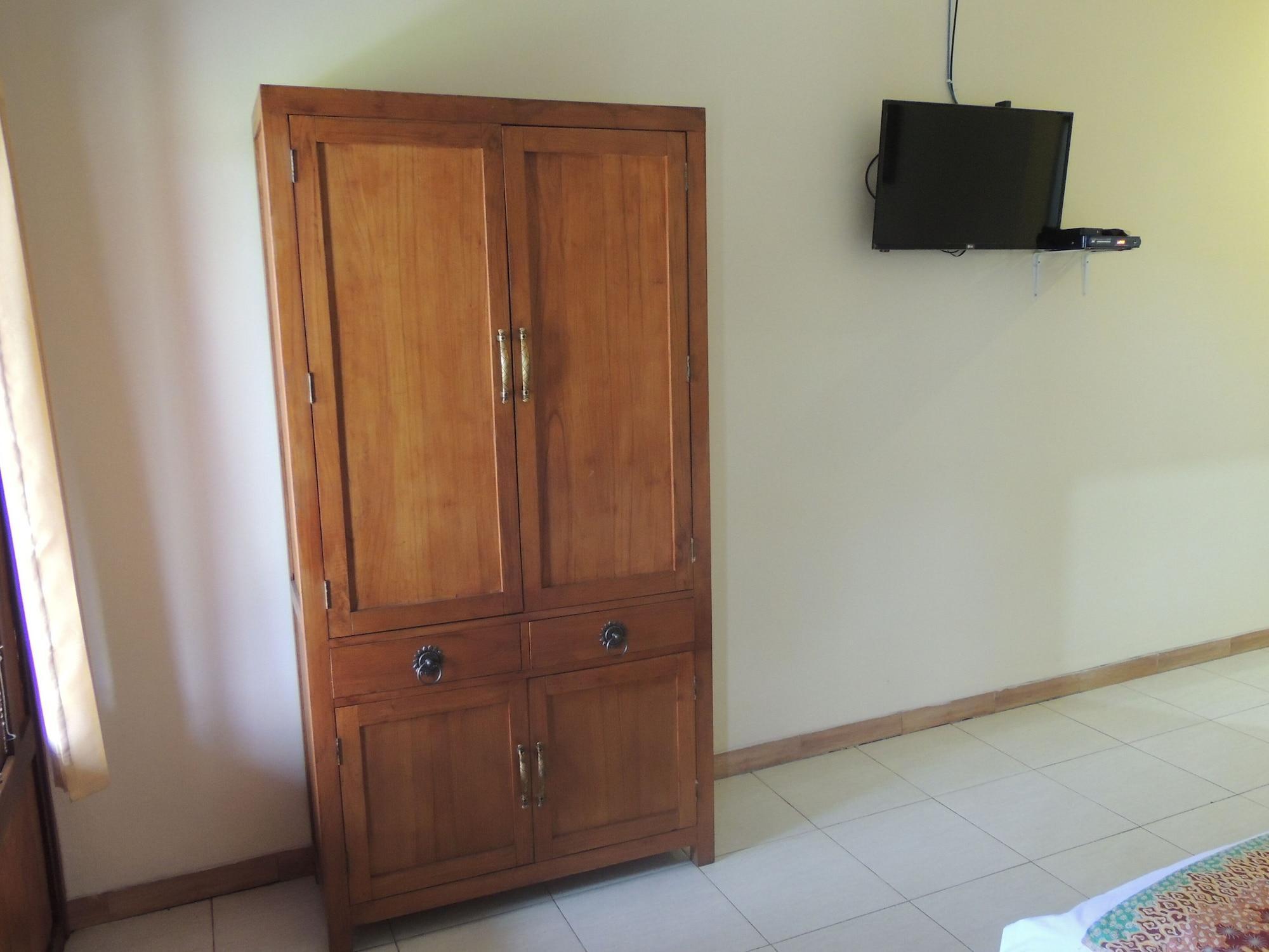 Balkondes Karanganyar Pottery Academy Hotel Magelang Eksteriør billede